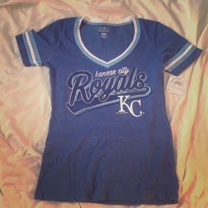 MLB women's KC Royals MLB tee. Size small.